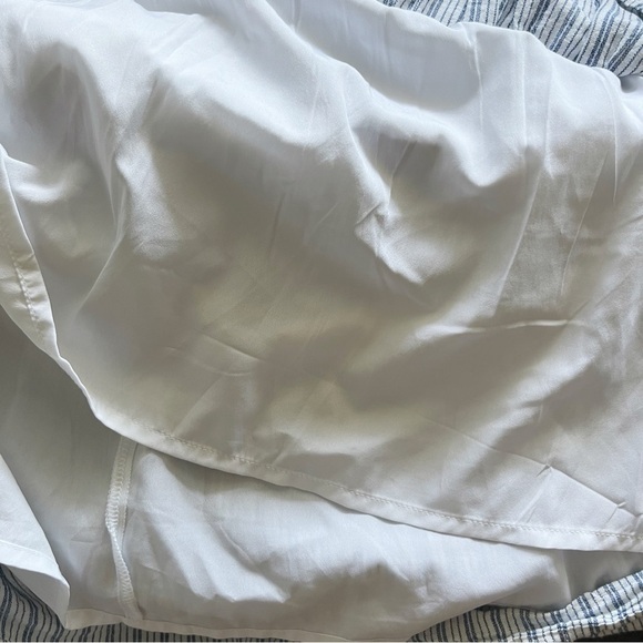 AE Linen Blend V-neck Blue White Pinstripe Tiered Ruffle Mini Dress - Picture 9 of 11